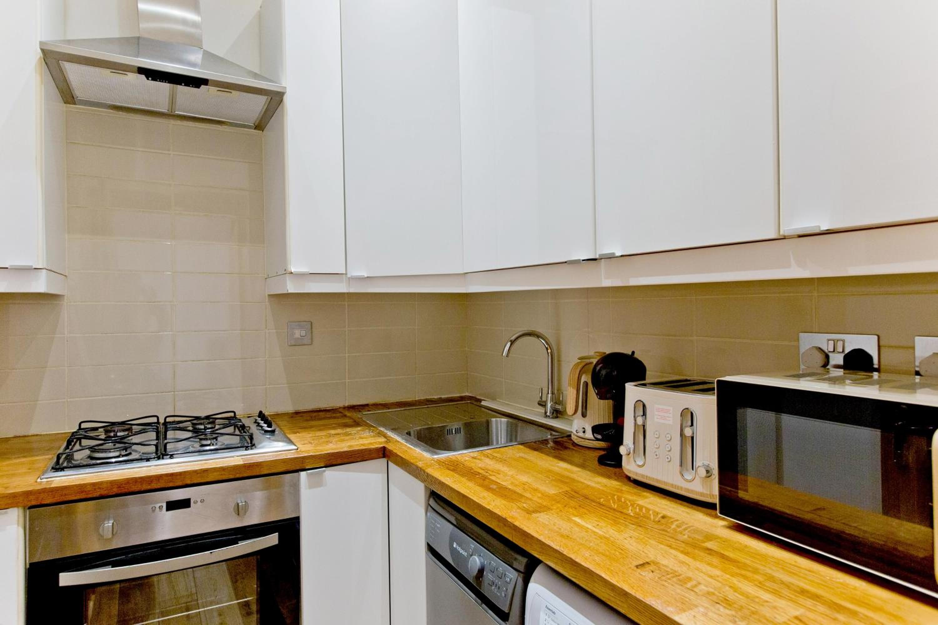 Imperial Earls Court Apartments
