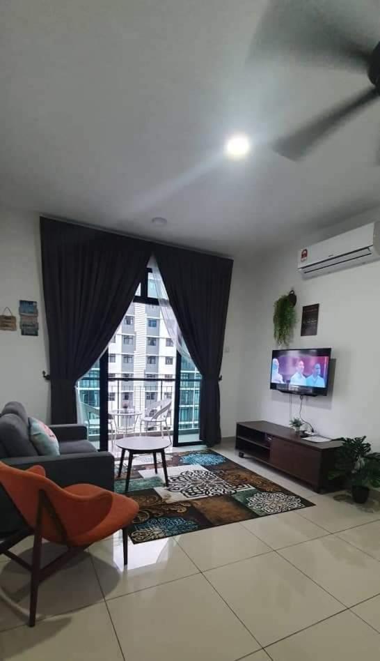 AuraMuslim Homestay Desaru Bandar Penawar Pool View with WIFI photo 8