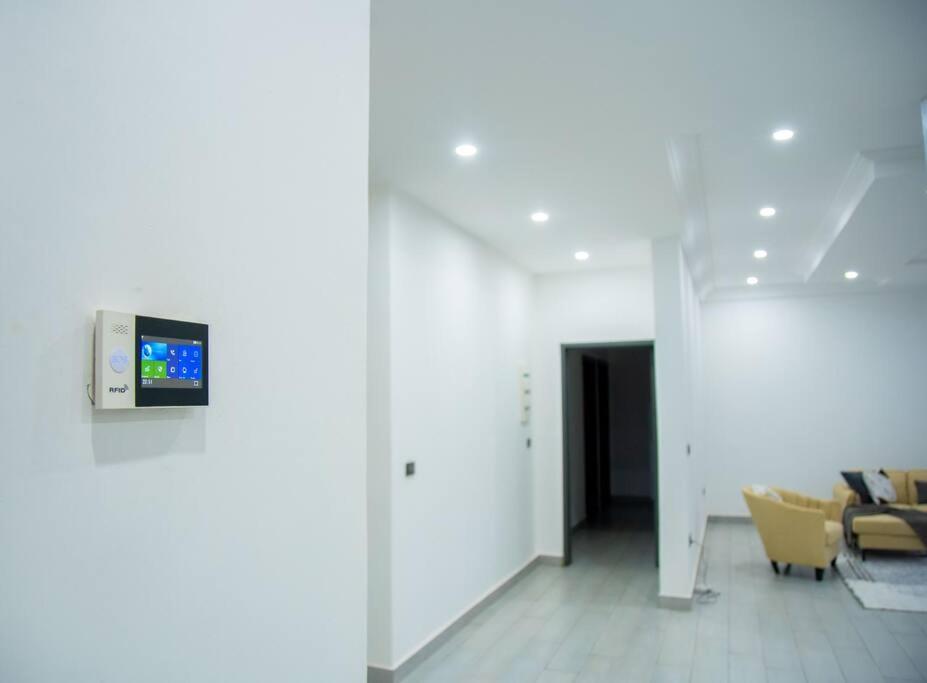 Y-twin apartments