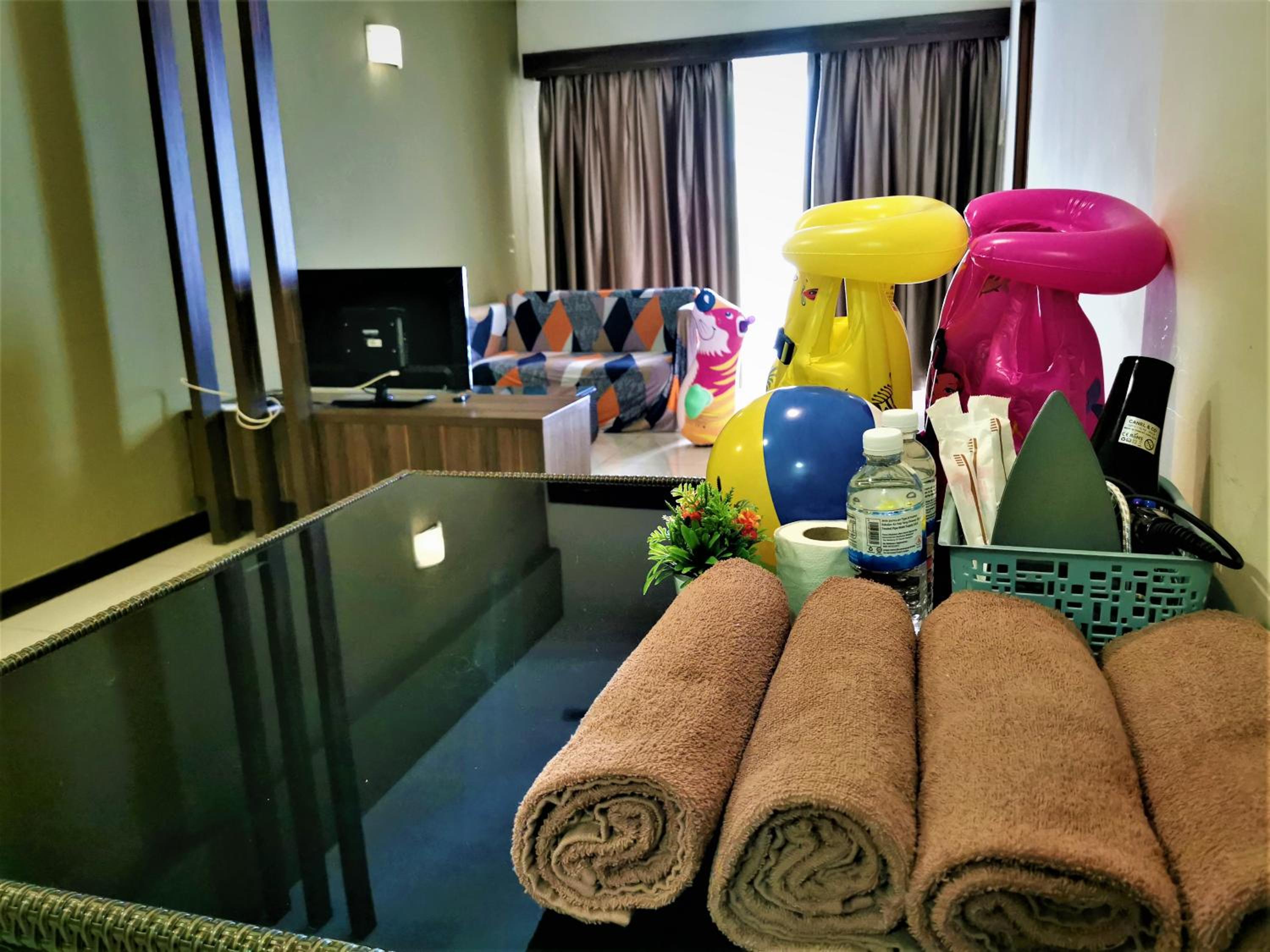 FREE 4 WATER THEMEPARK Tickets & WiFi Stay Melaka view 2