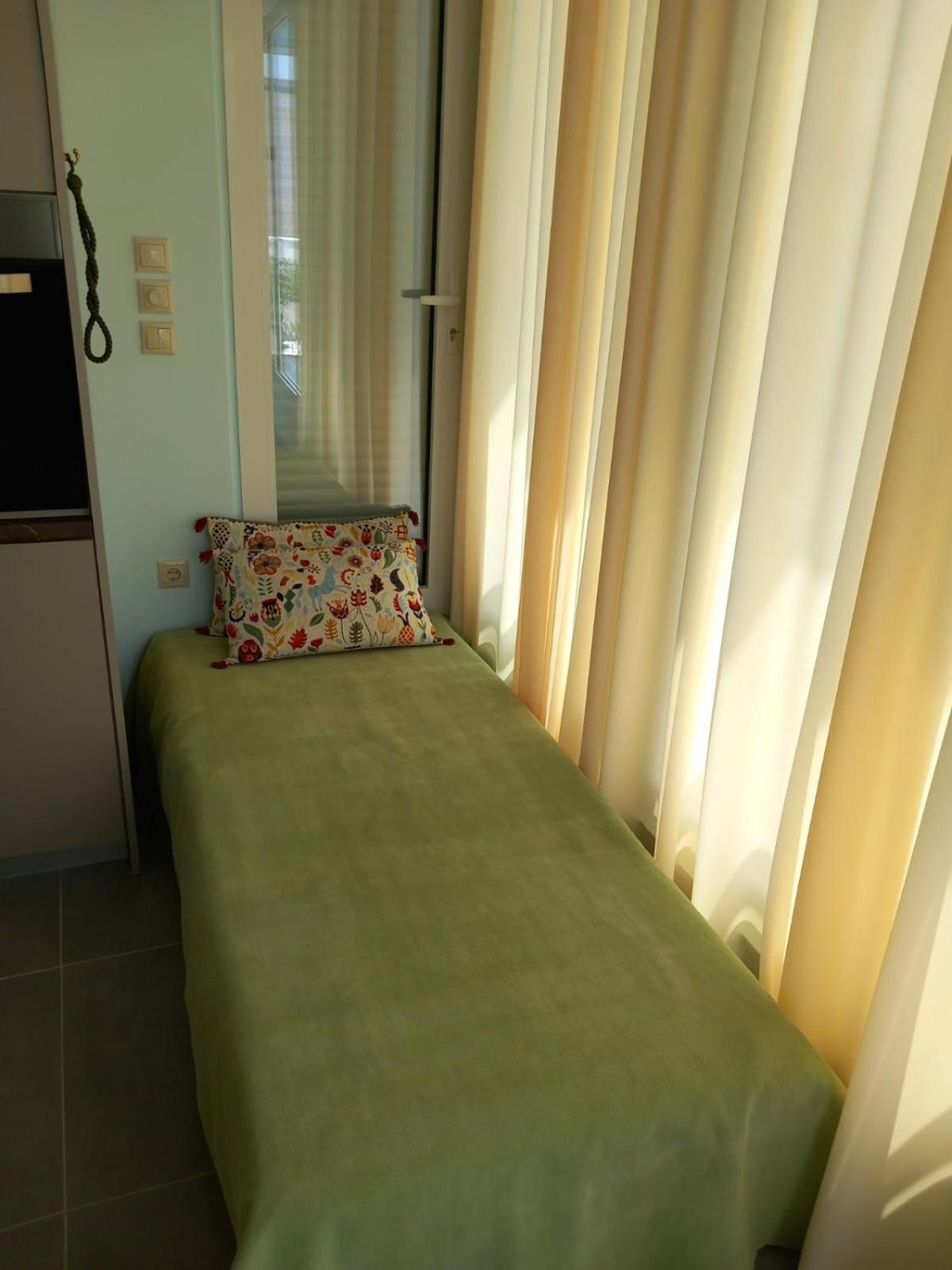 Acropolis Panoramic Studio