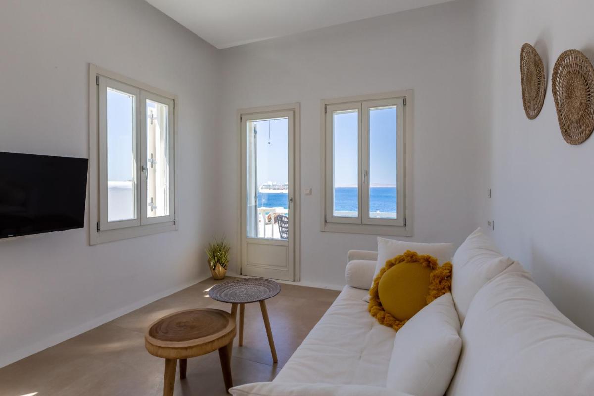 Photo 96
