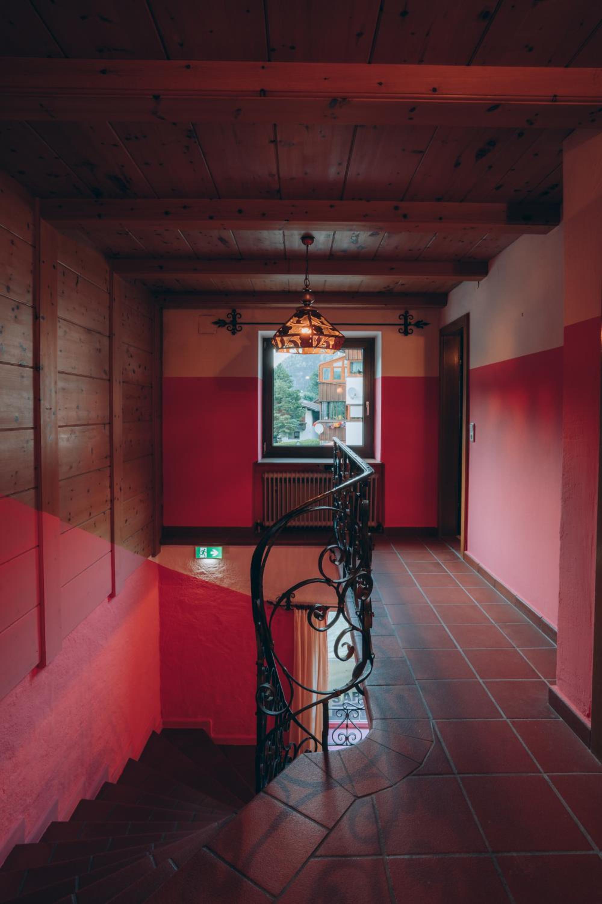 PhiliPop-Up Hostel