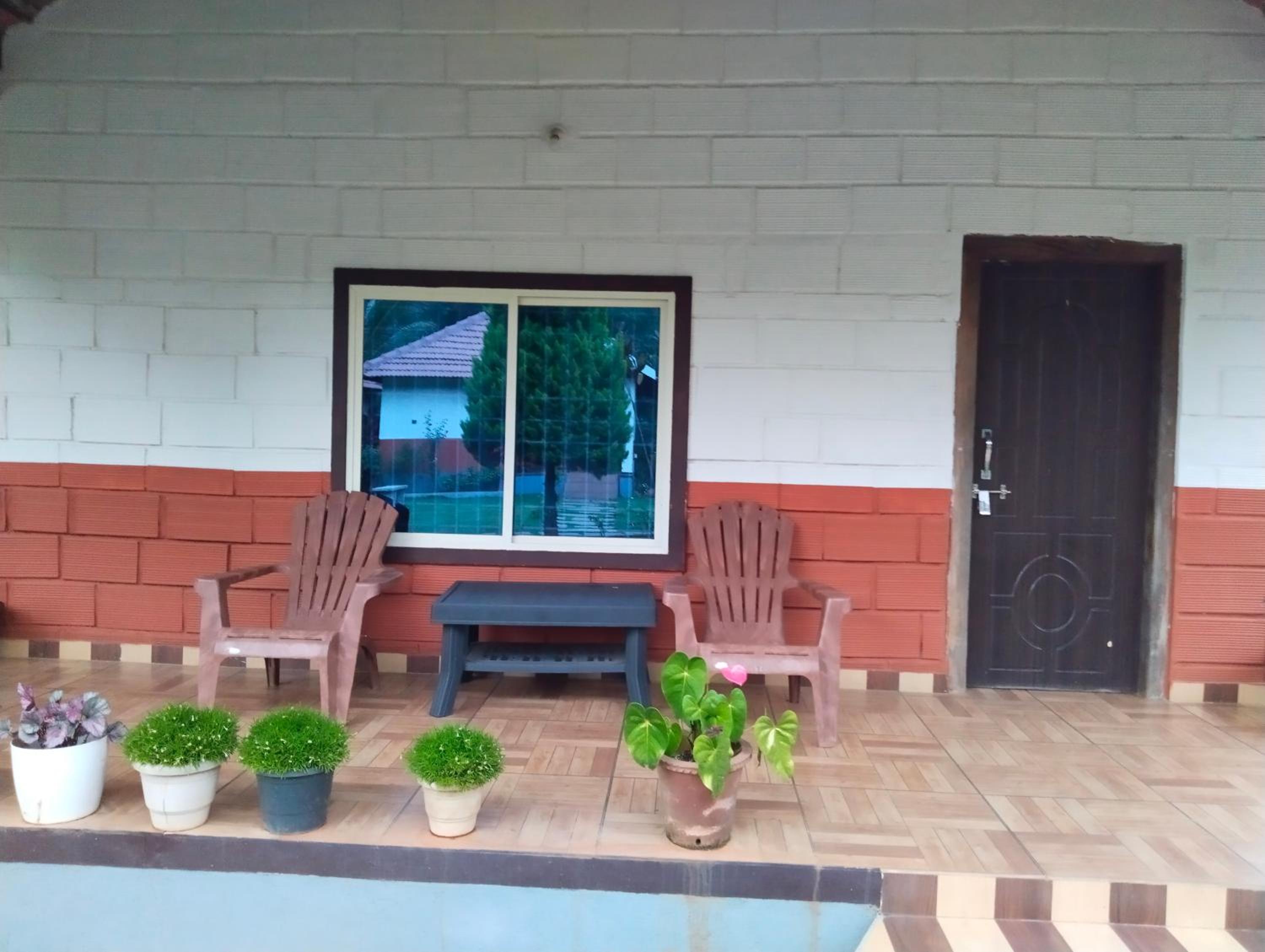 Nature Valley Homestay Near Annapoorneshwari Temple