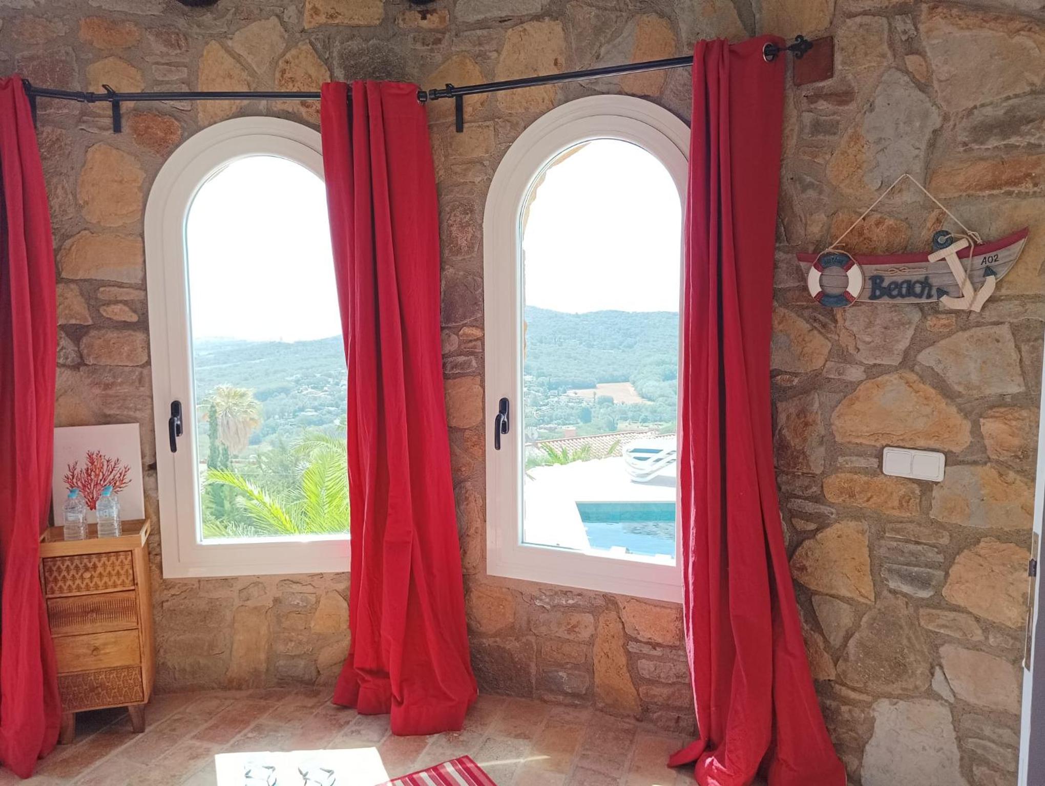 Leng Vacation Home