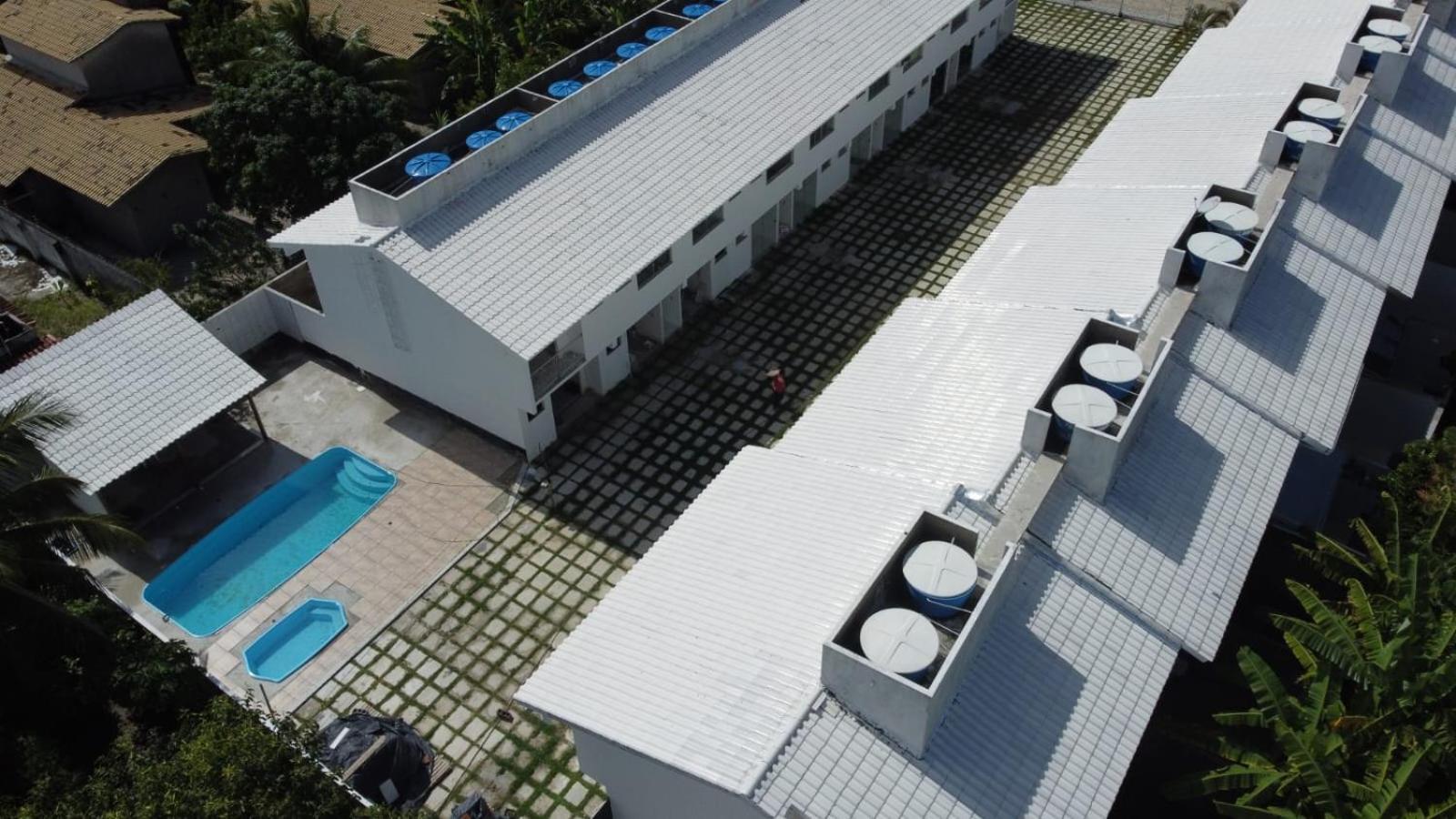 Casa para temporada 50m da praia em Condomínio 2 Suítes Ar Wi-Fi Rápida Ideal para Família