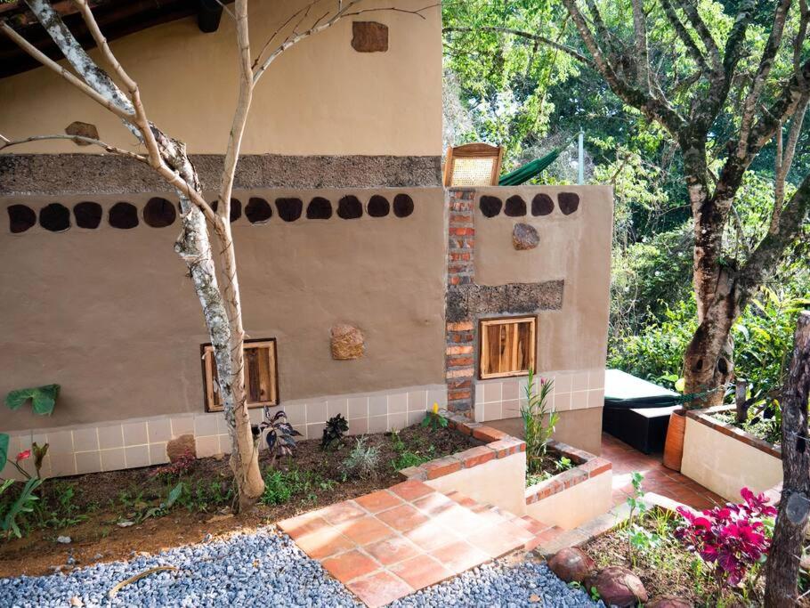 La Casita del Bosque, Minicasa totalmente equipada, con tina y agua caliente