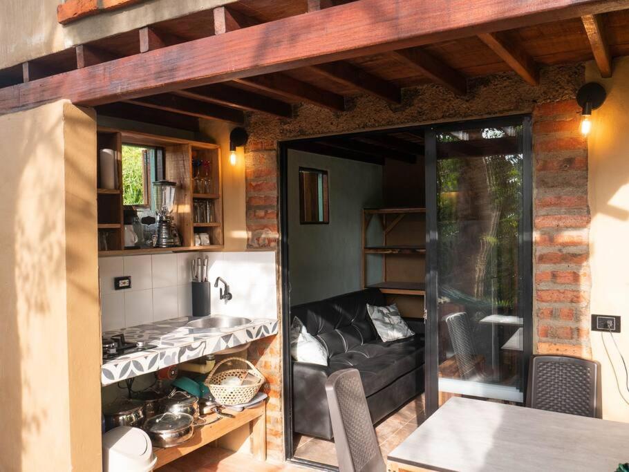 La Casita del Bosque, Minicasa totalmente equipada, con tina y agua caliente