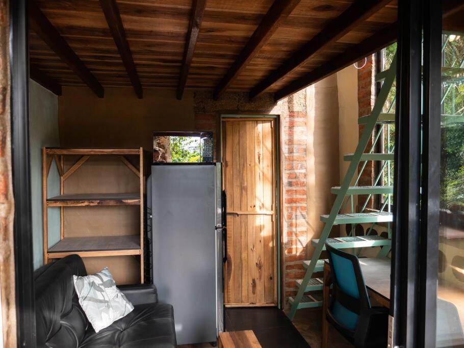La Casita del Bosque, Minicasa totalmente equipada, con tina y agua caliente