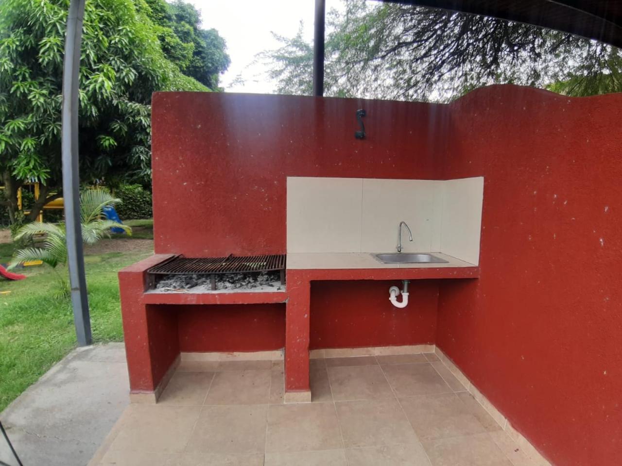 CASA EN GIRARDOT
