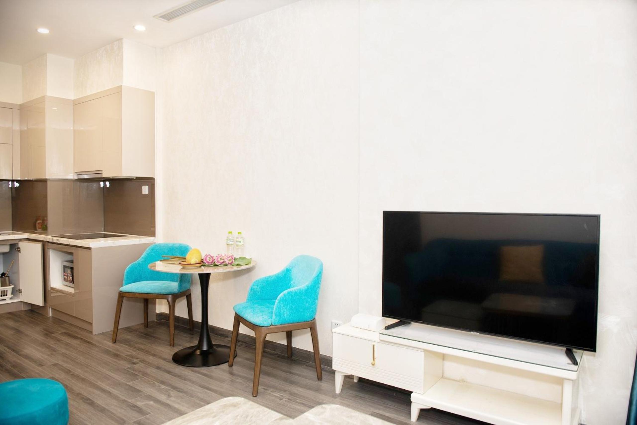 Tonkin Smart City Homestay