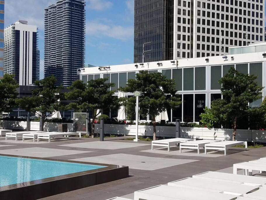 Iconbrickell