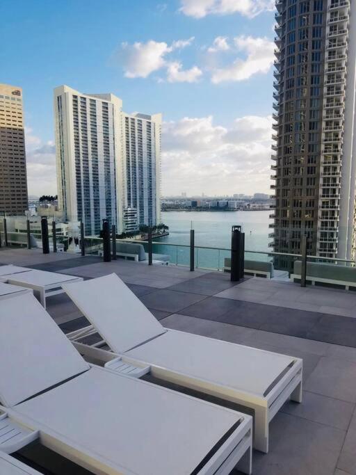 Iconbrickell