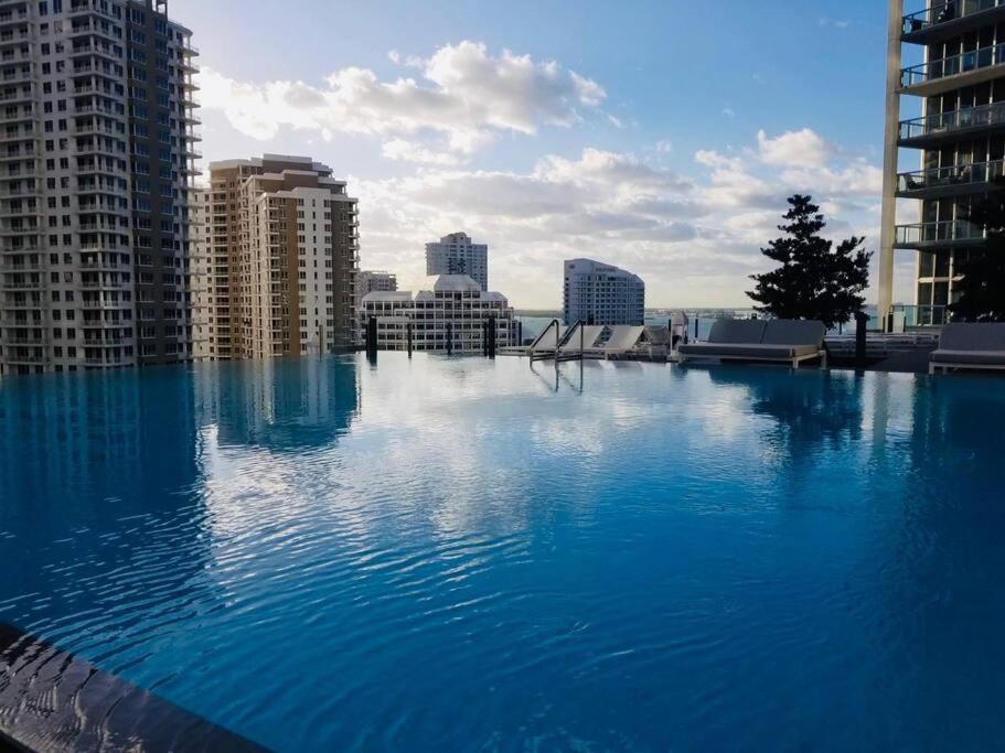 Iconbrickell