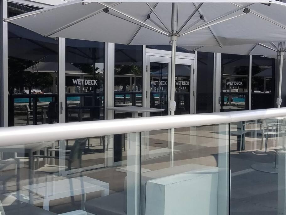 Iconbrickell
