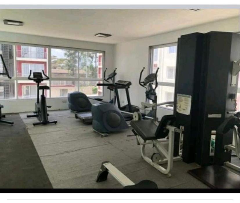 Lux Suites Racecourse Gardens Studio Apartments photo 4