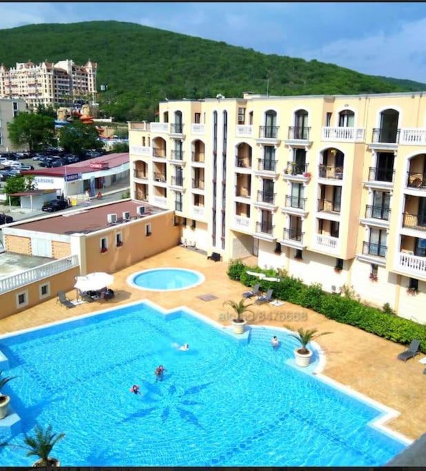 Villa Astoria 5. Sveti Vlas k.k. Elenite