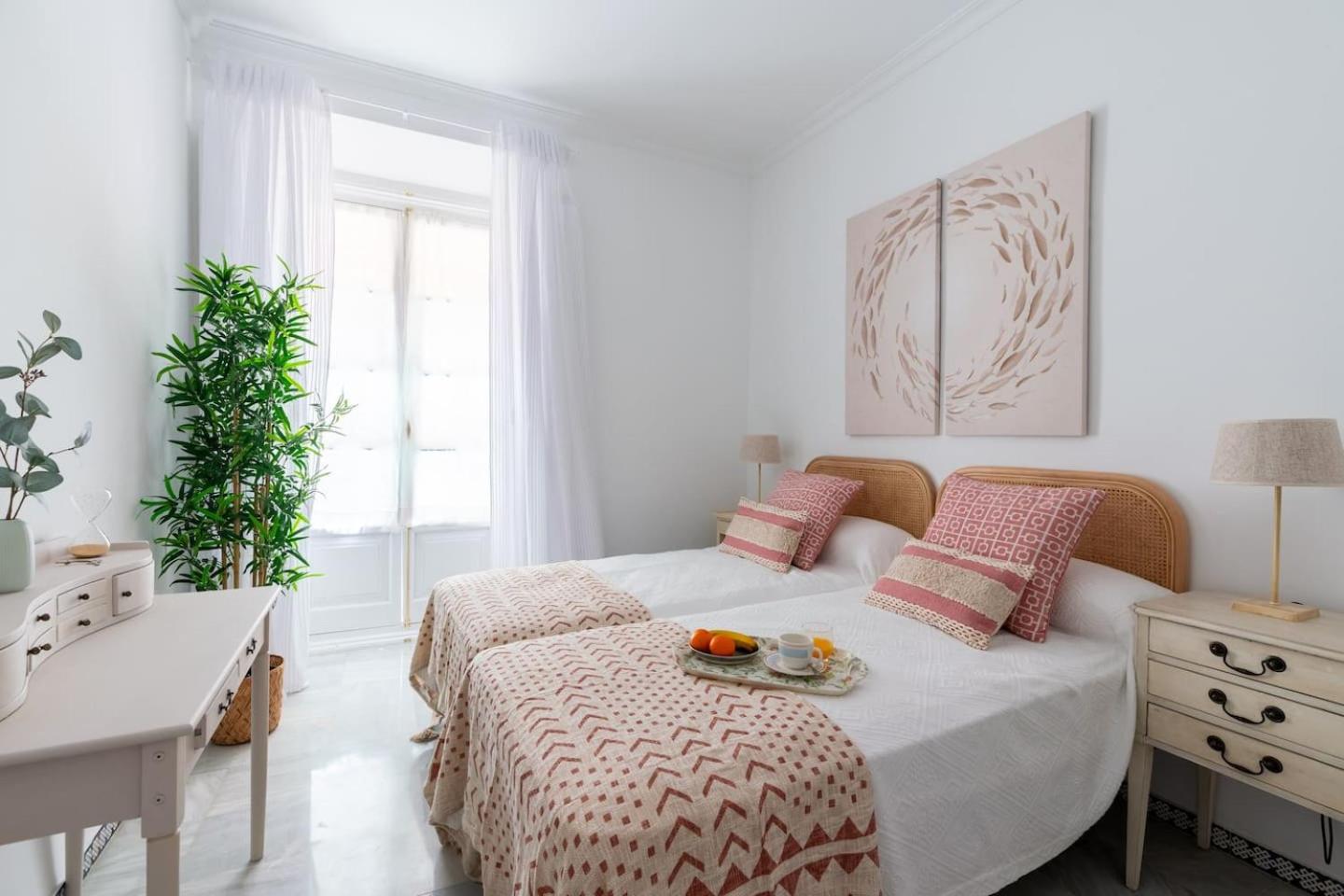 Apartamentos RG Suite Conteros Catedral
