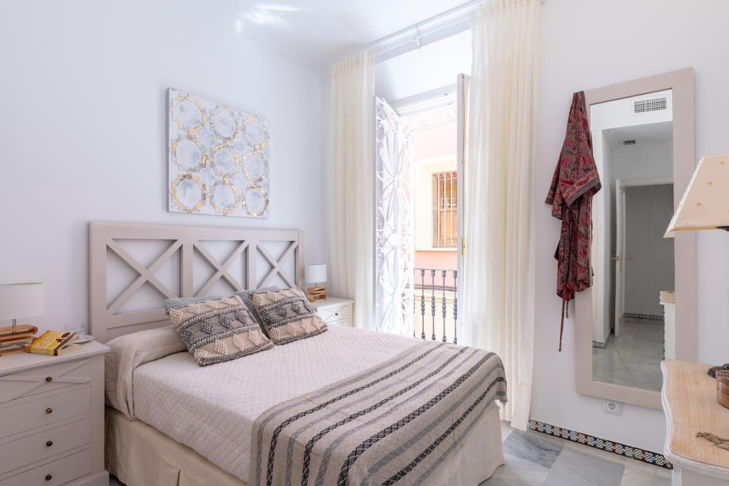 Apartamentos RG Suite Conteros Catedral