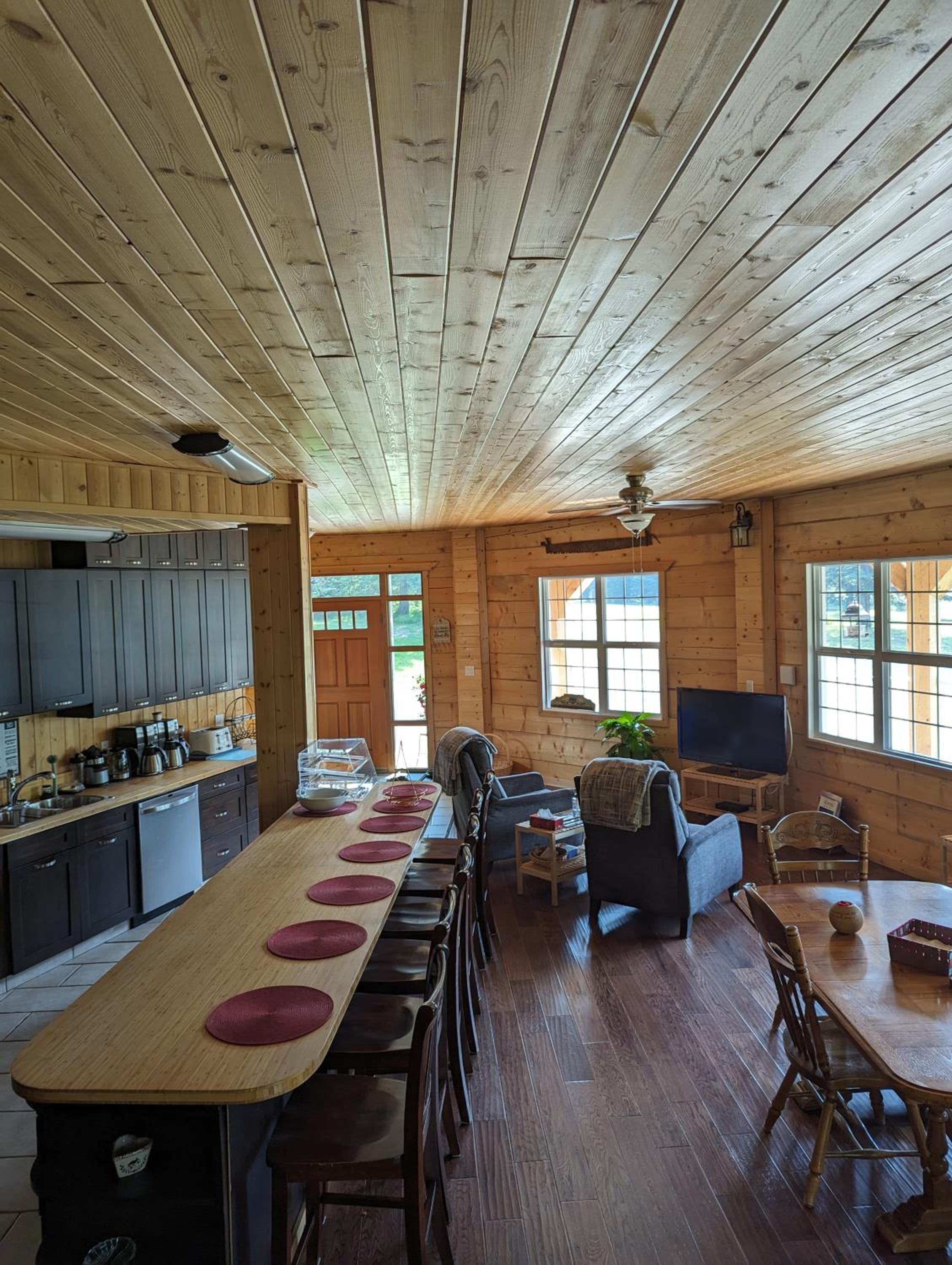 Sundance Country Lodge B&B