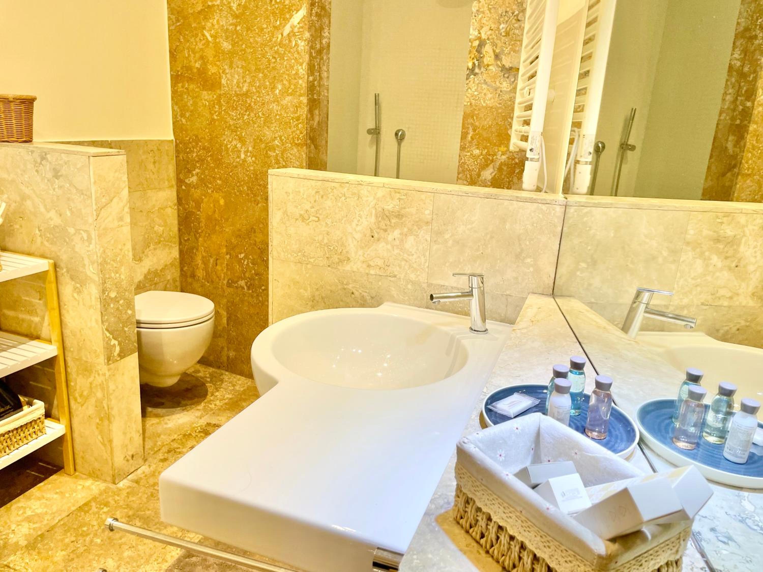 Signoria's Suite