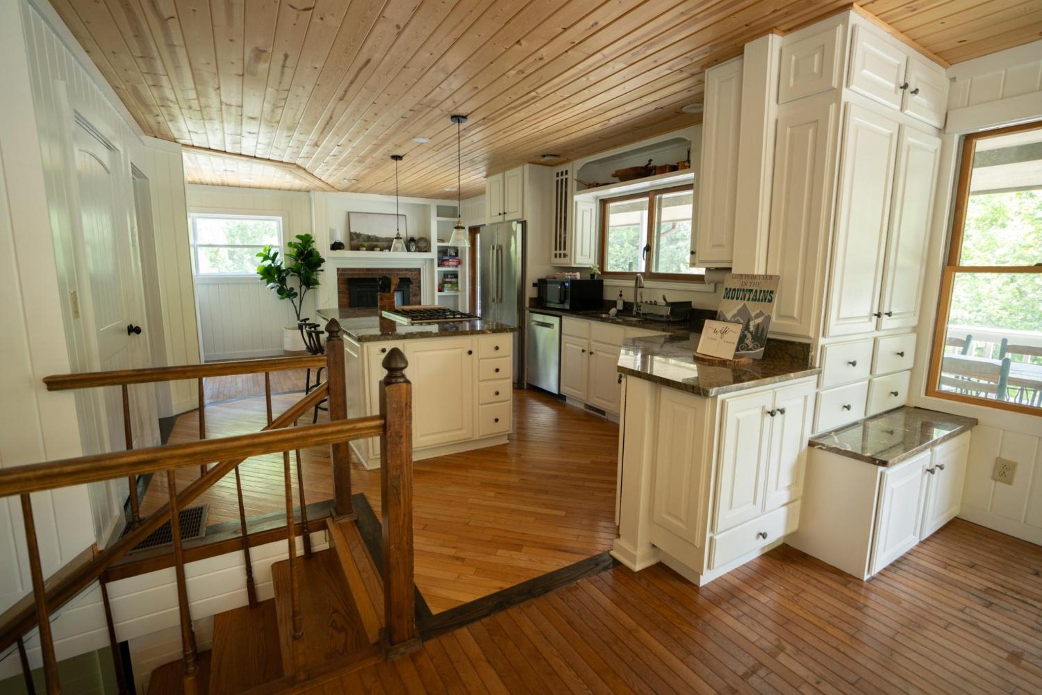 Cozy Mountain Home with River View view 2