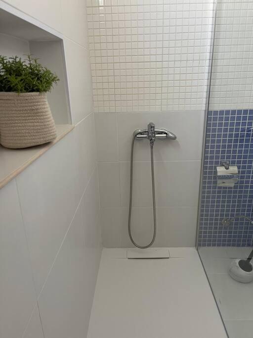 CASA MESANA Nuevo cama King size en playa con AIRE ACONDICIONADO