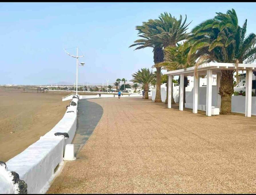 CASA MESANA Nuevo cama King size en playa con AIRE ACONDICIONADO