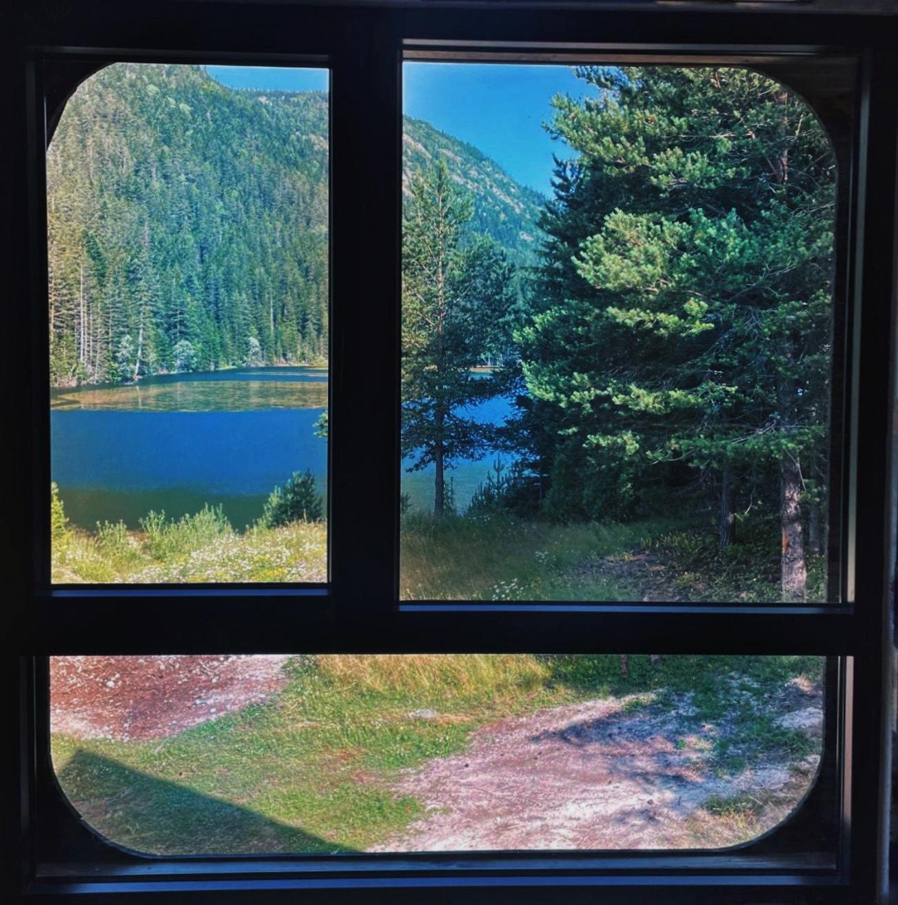 Zminica Lake House view 3