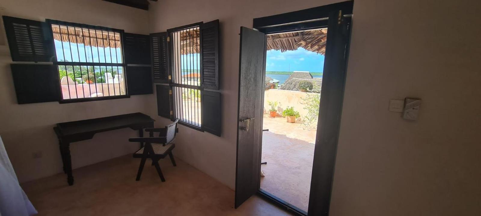 Kivundoni House view 3
