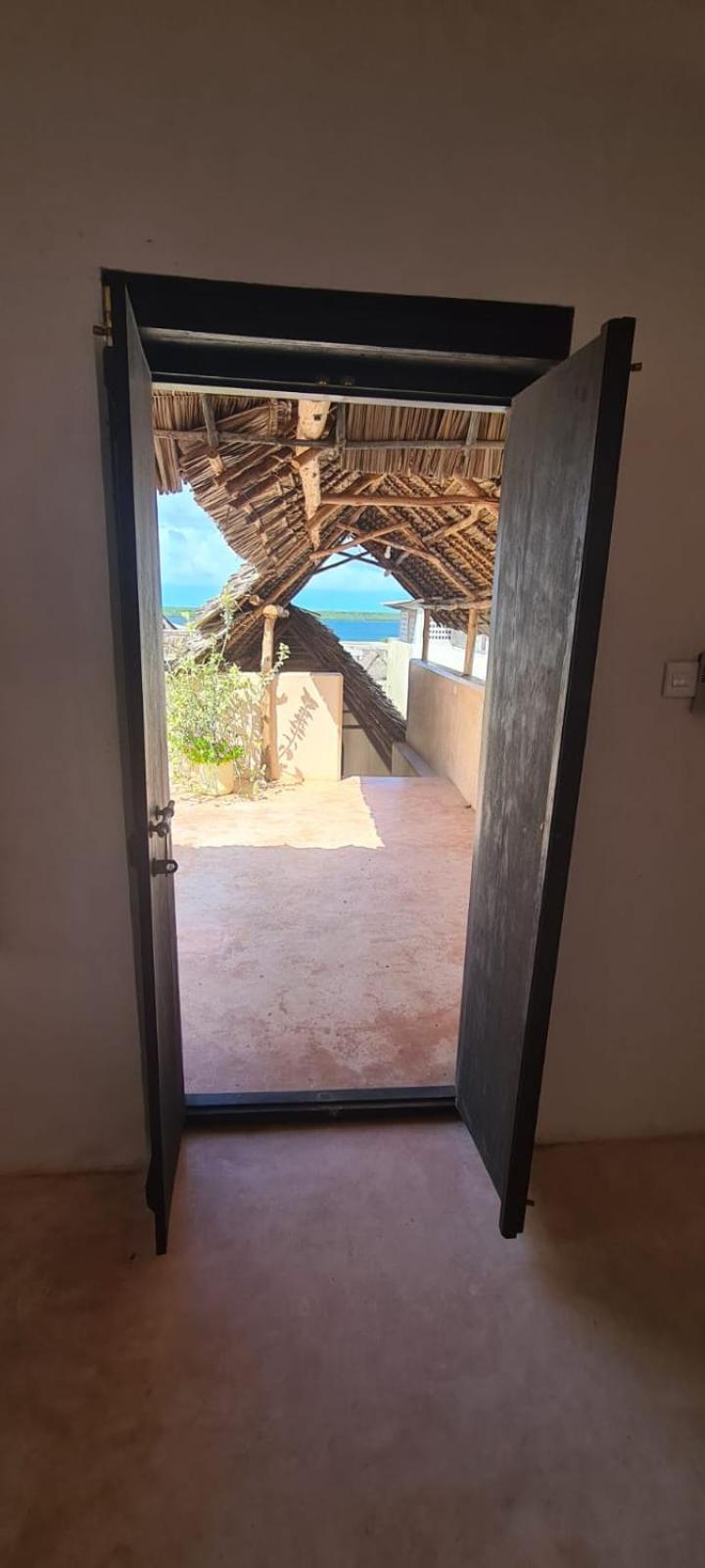 Kivundoni House view 5