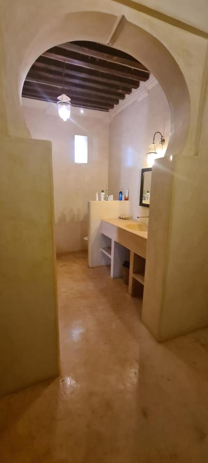 Photo 32