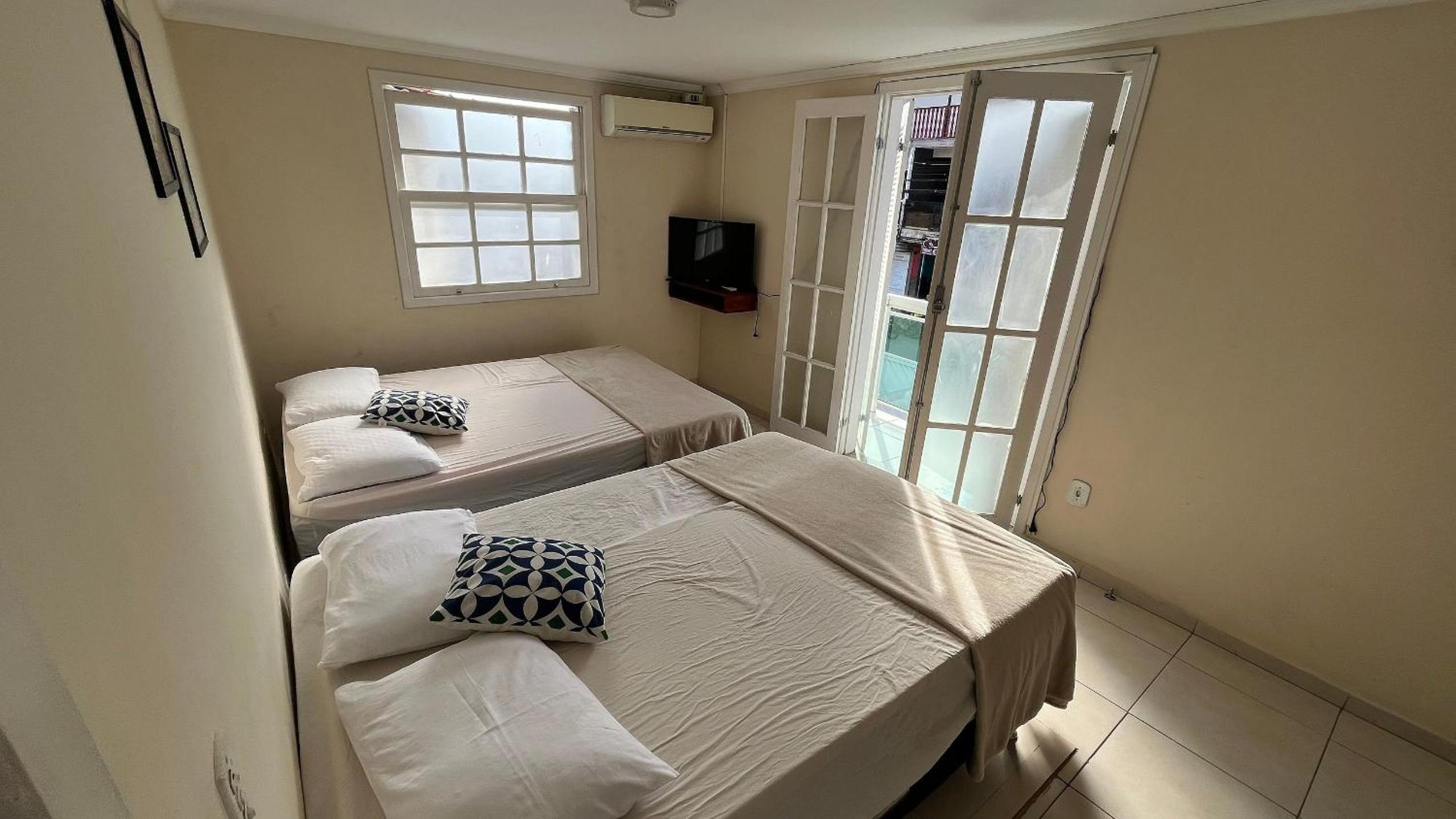 Casa Maravilhosa com 6 quartos na Praia Grande - Arraial do Cabo
