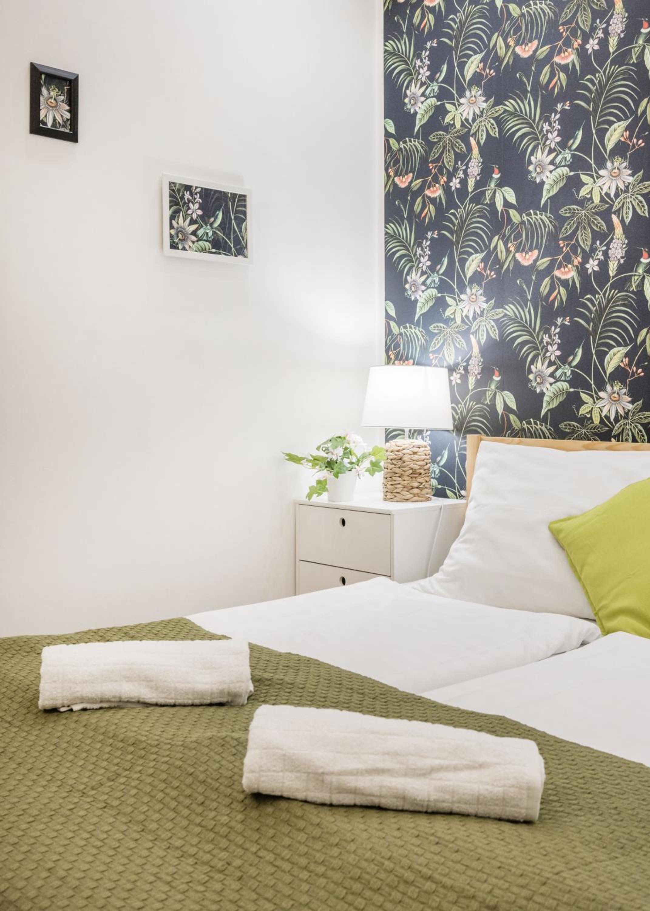 Heart garden central comfy studio view 4
