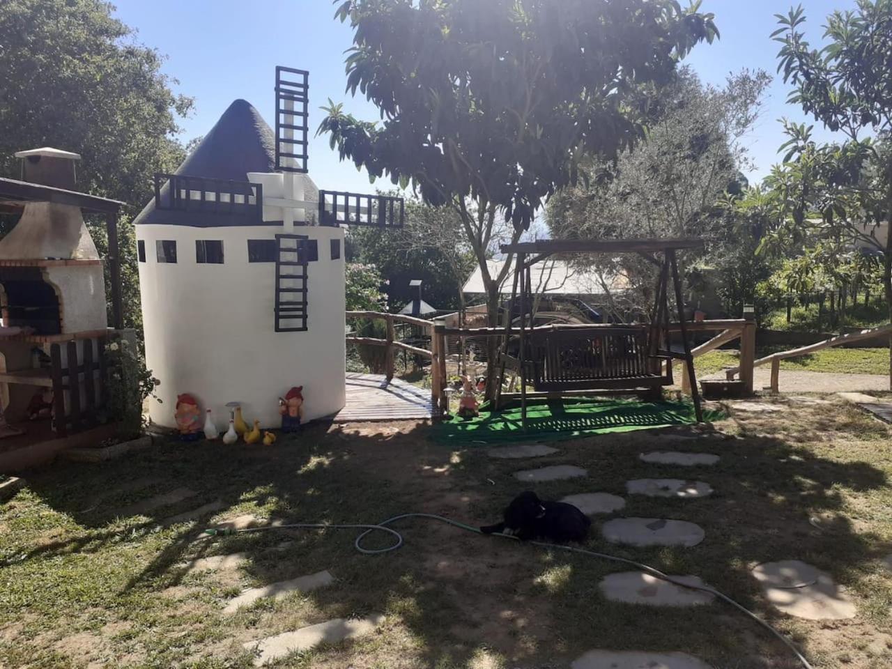 Finca con dos casas rurales