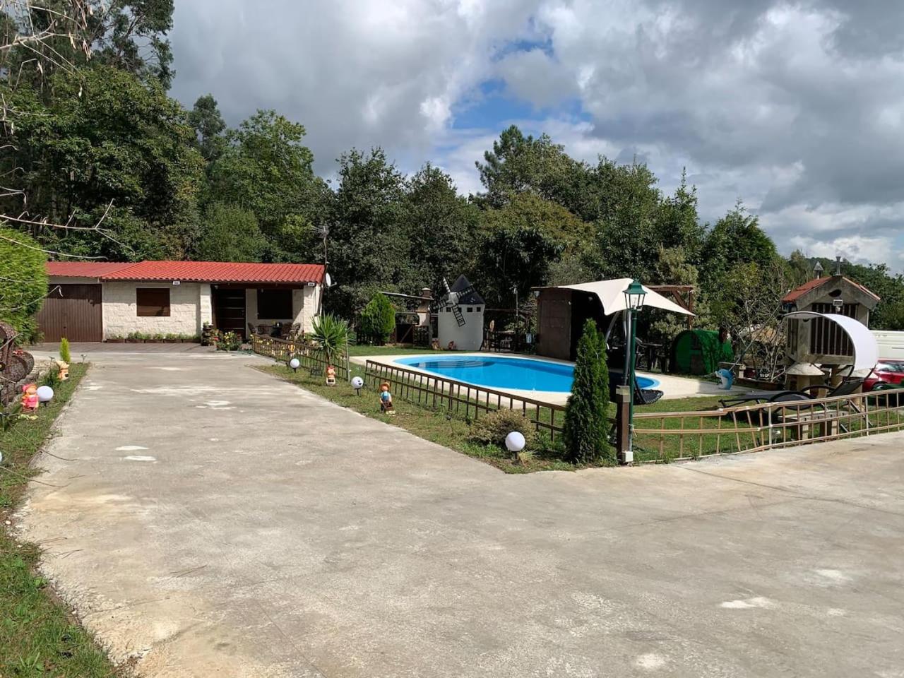 Finca con dos casas rurales