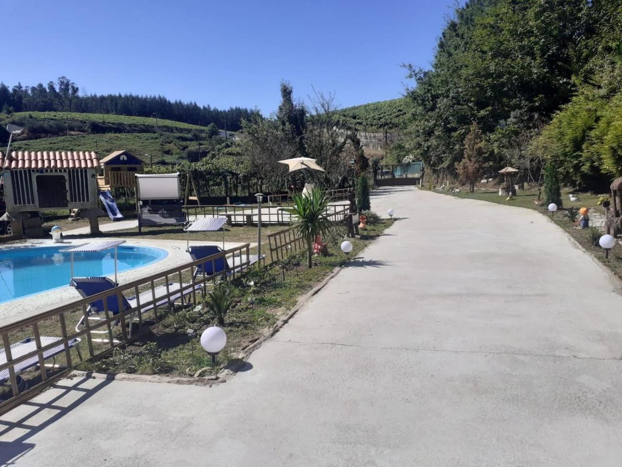 Finca con dos casas rurales