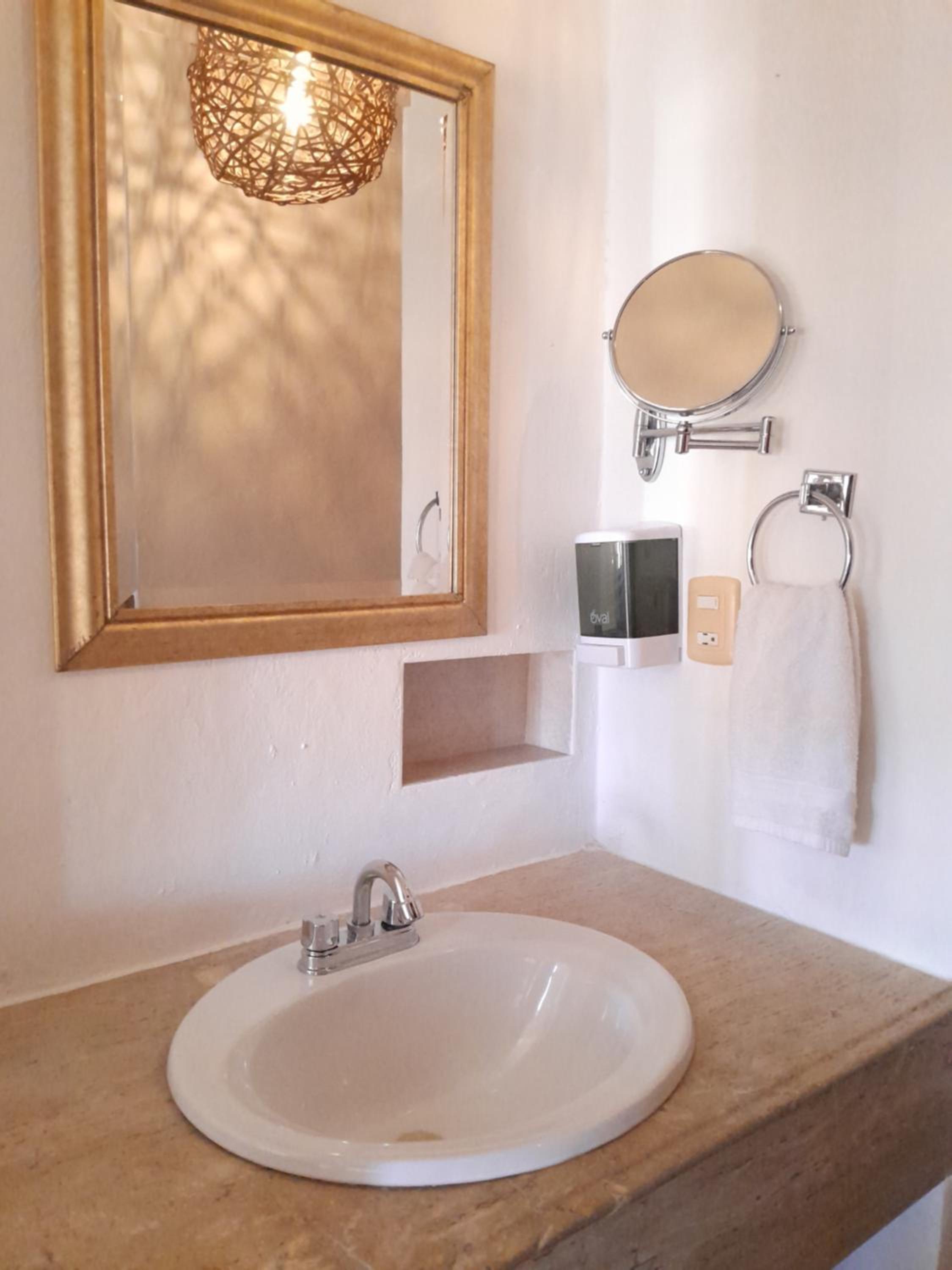 Xtabentun Hostal