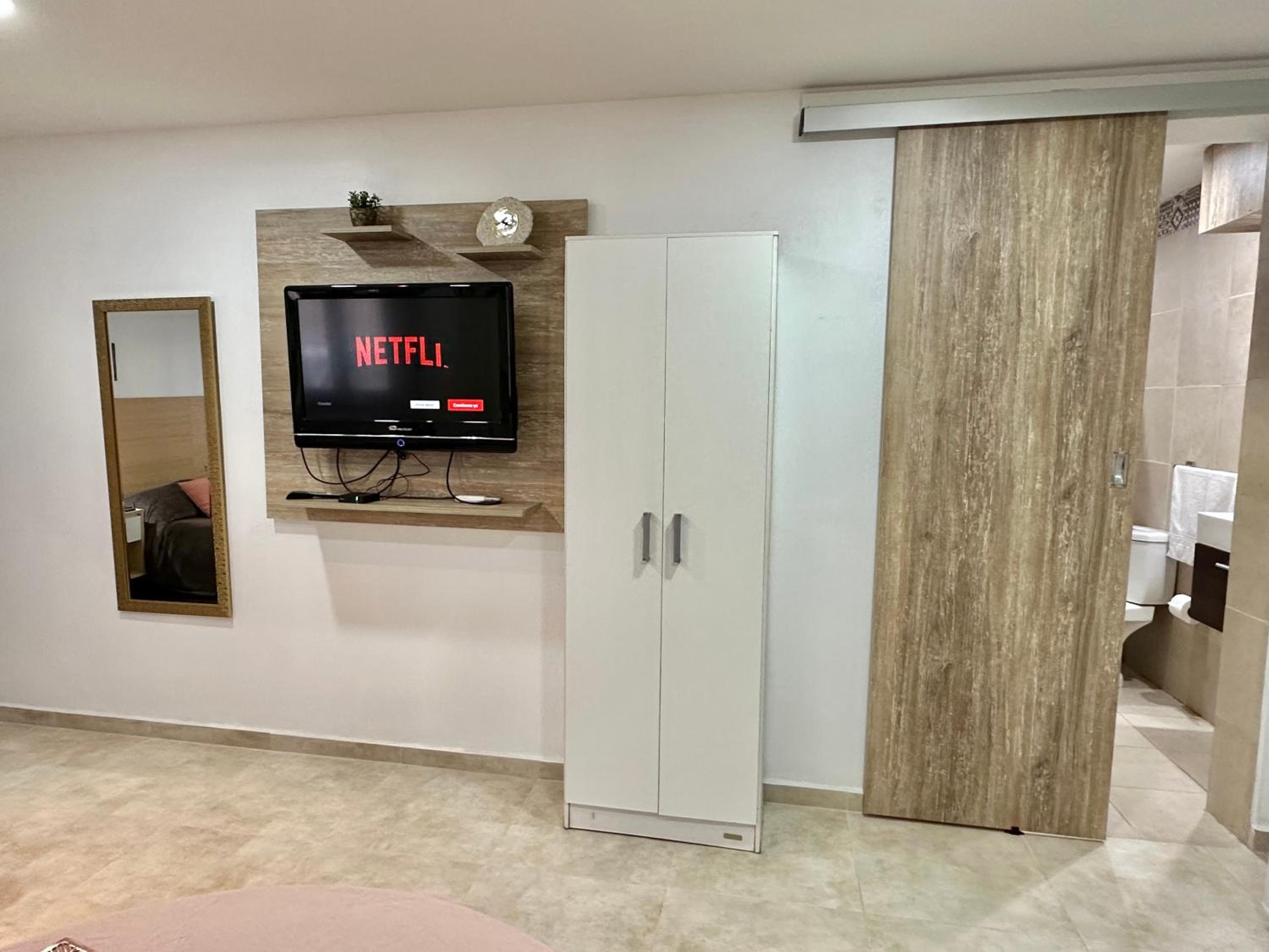 EXCLUSIVO LOFT CENTRICO - Image 4