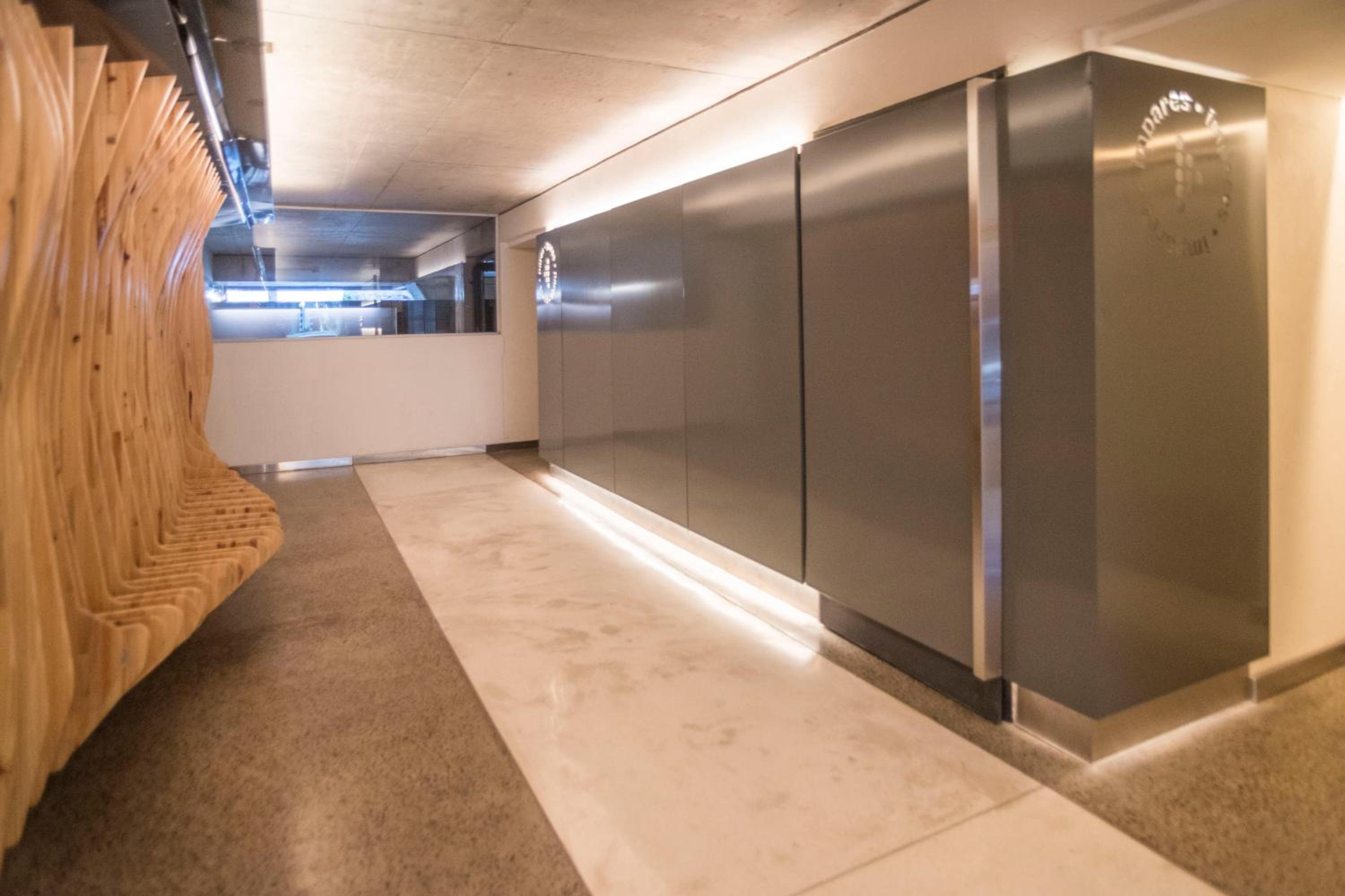 Grid Suites Charcas