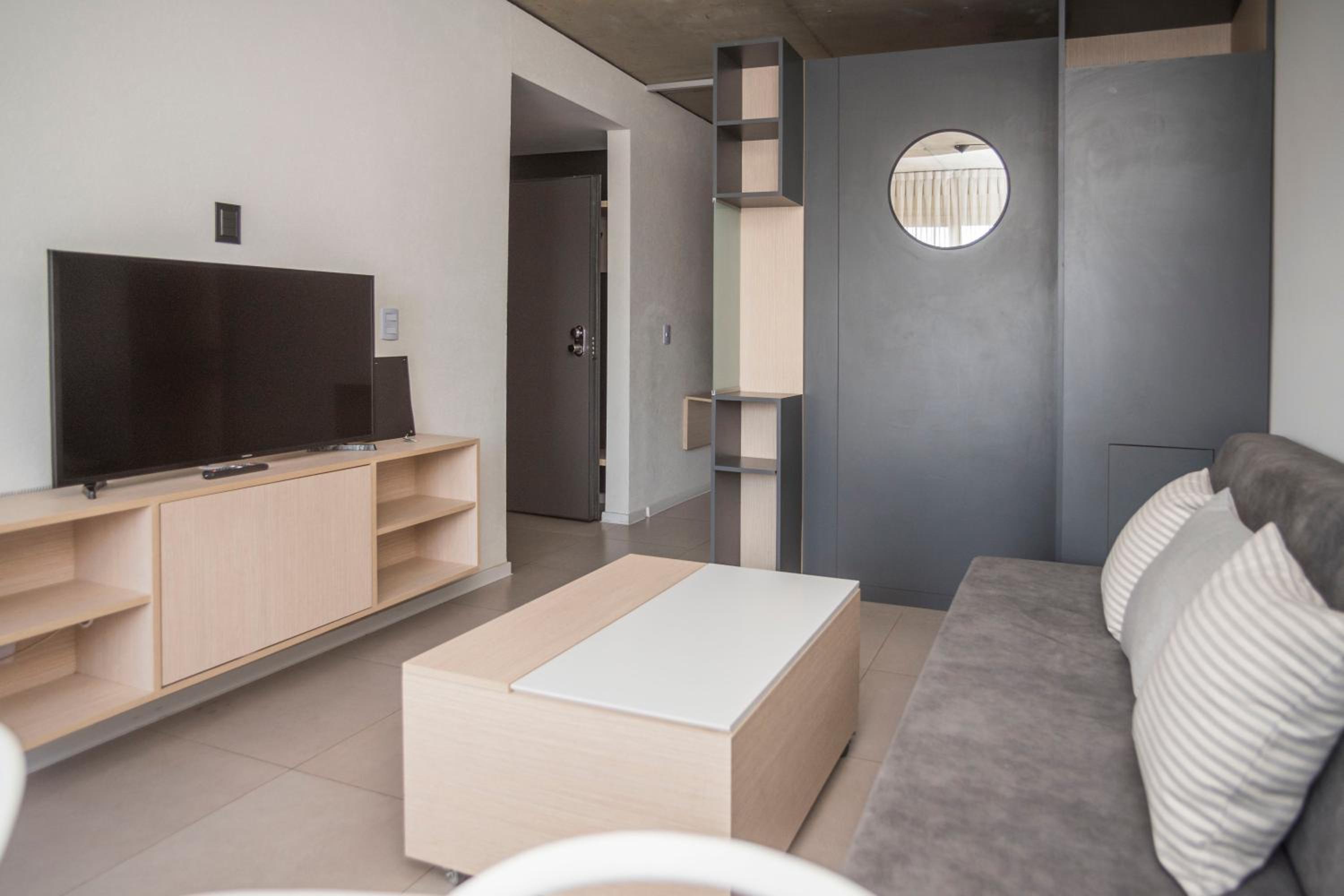 Grid Suites Charcas