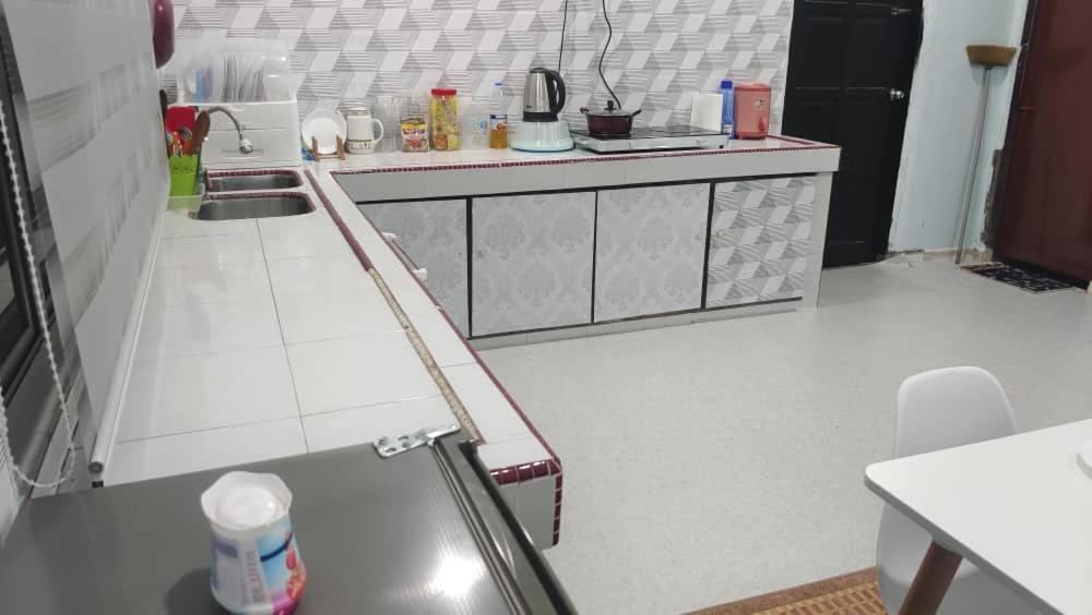 Nuha Suite Homestay Rusila photo 5