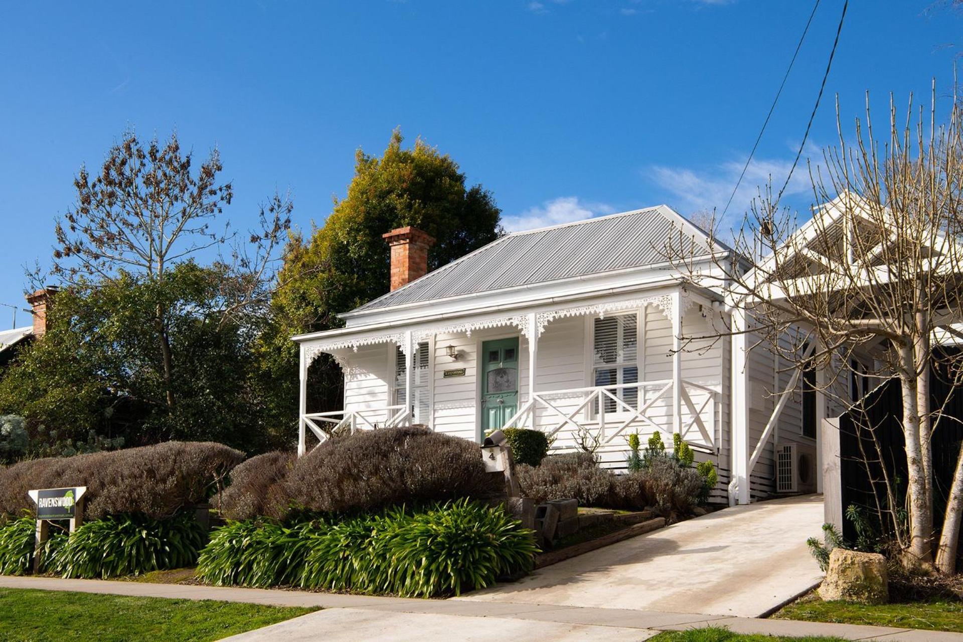 Ravenswood- elegance and old world charm