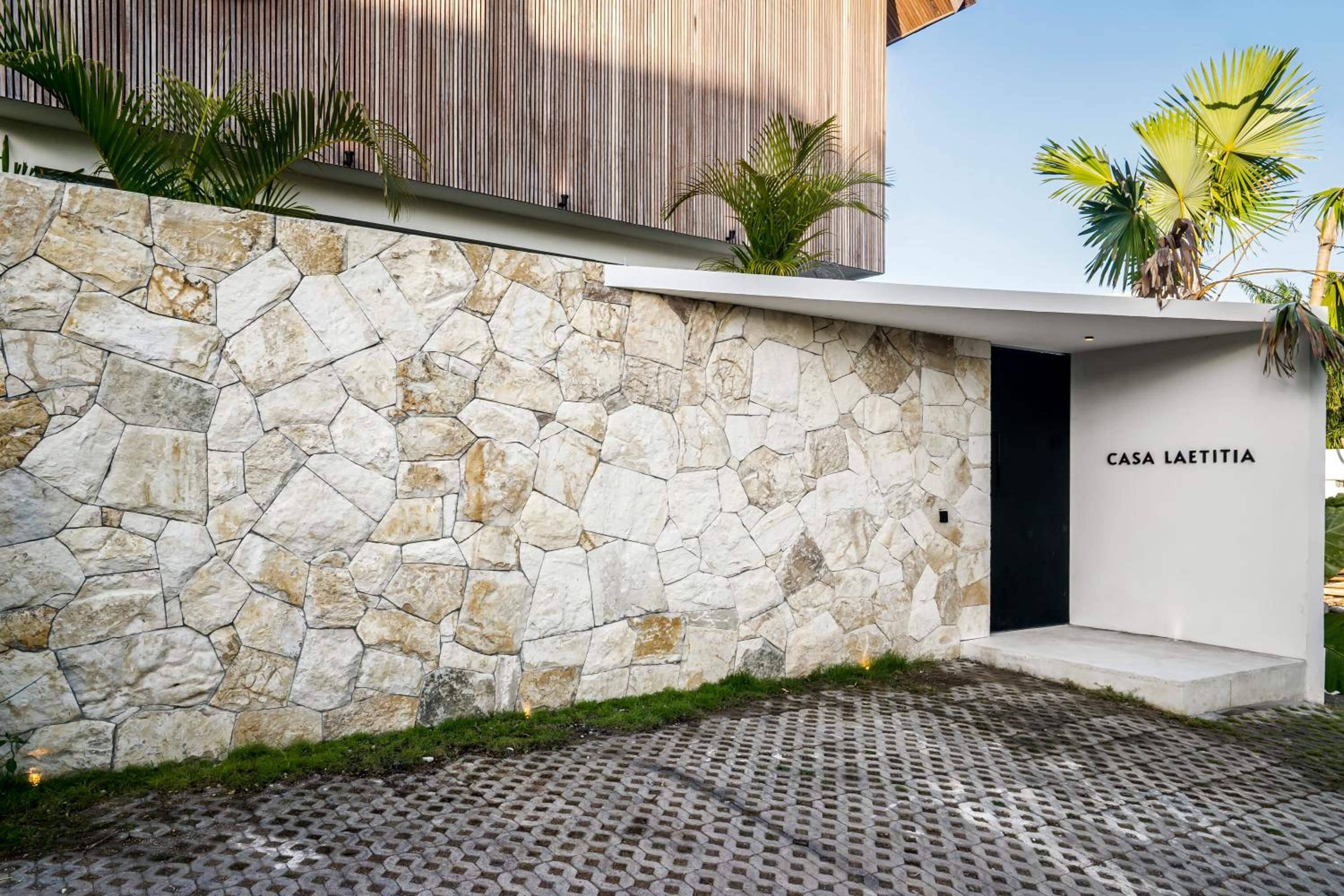 Villa Casa Laetitia by BaliSuperHost