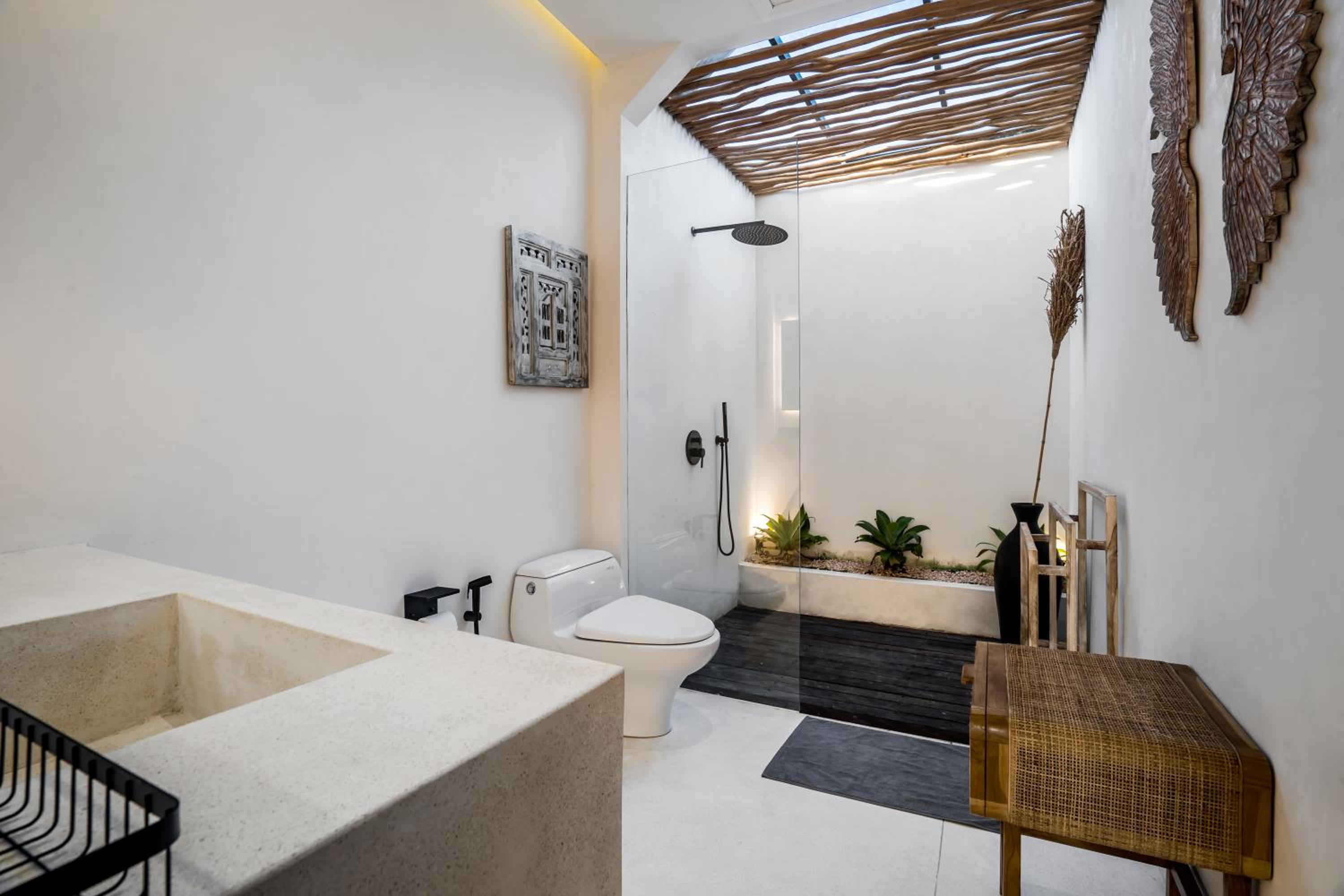 Villa Casa Laetitia by BaliSuperHost photo 5