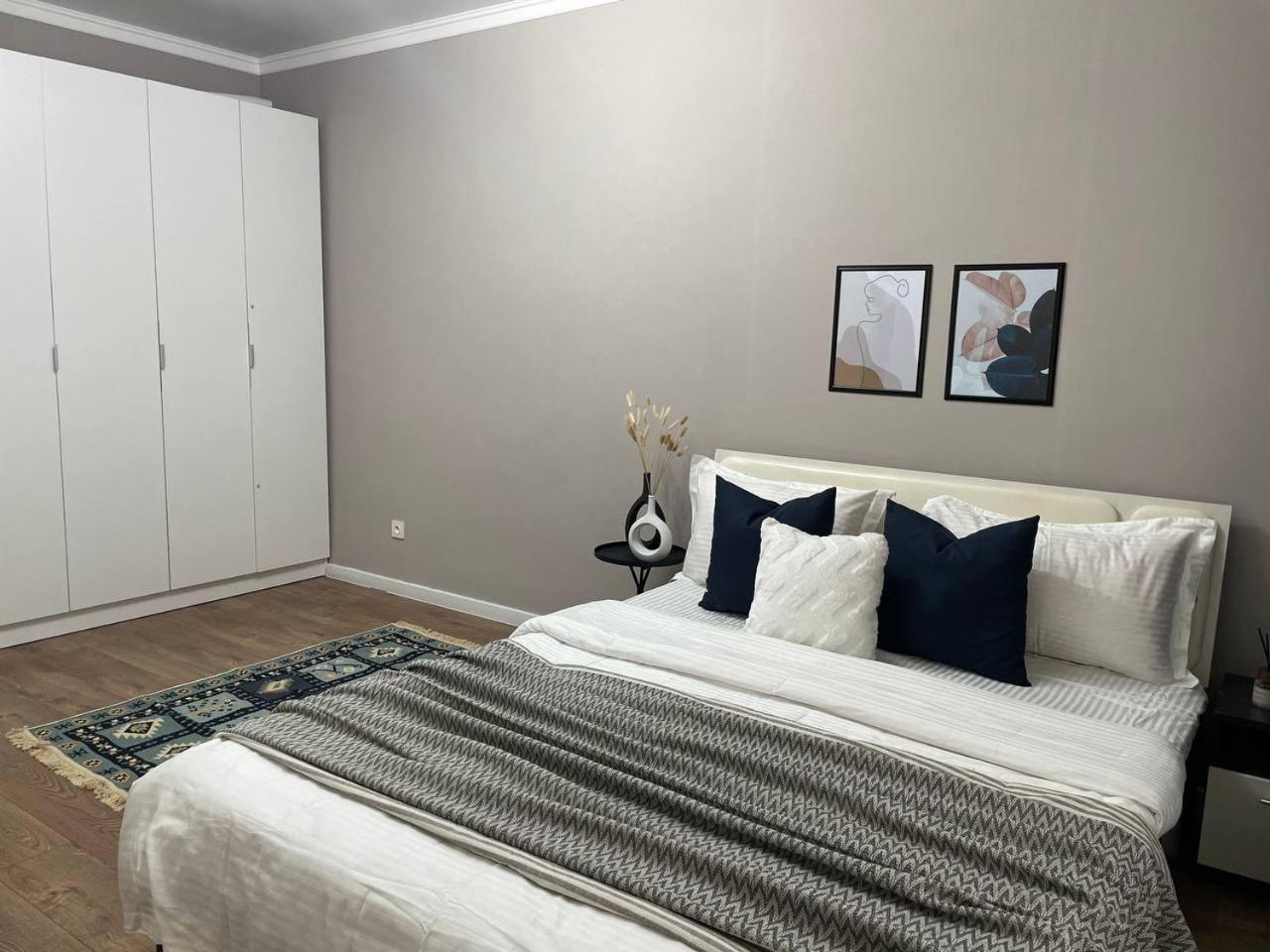 Beautiful apartment in the center of Astana view 4