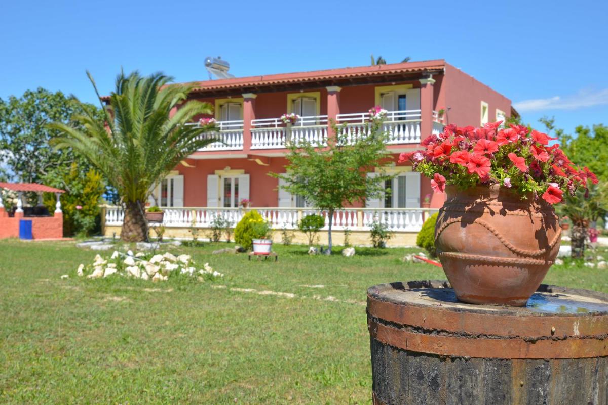 Giannis and Fridas Garden view 3