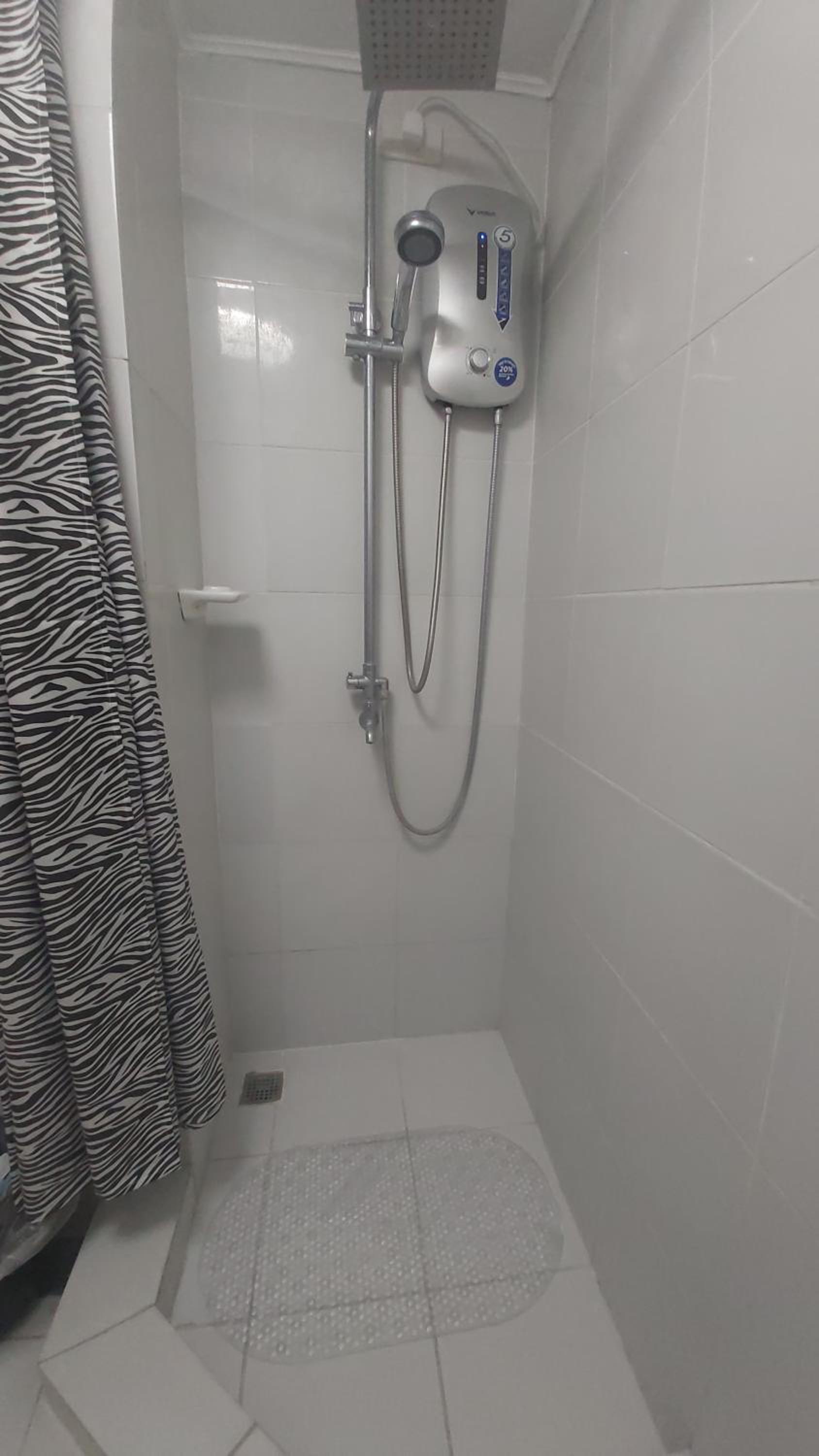 Cozy condo for rent view 5