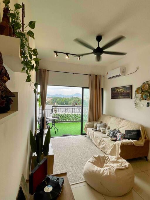 The Horizon @ Ipoh - Cozy Condo with Balcony Patio photo 1