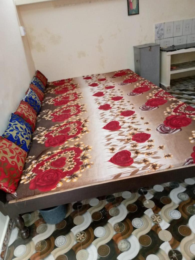 Matra chhaya guest house(near mahakal temple)